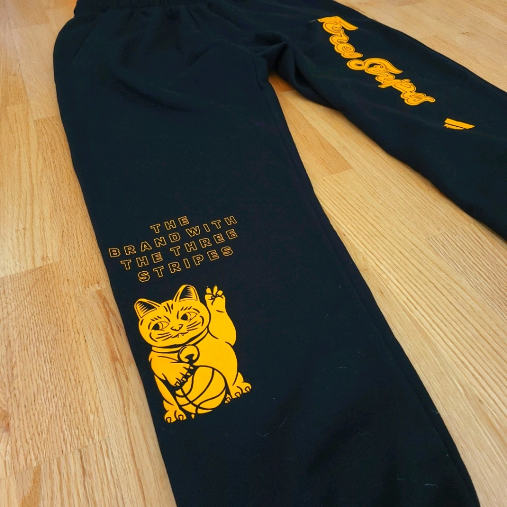 Adidas Lucky Cat Urban Q4 Pant